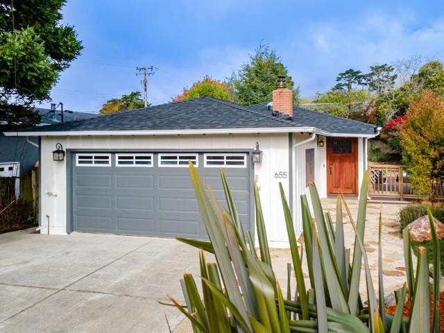 655 George Street, Montara CA: https://media.crmls.org/mediaz/9a60f879-7310-4750-bf4a-f311d60d4292.jpg