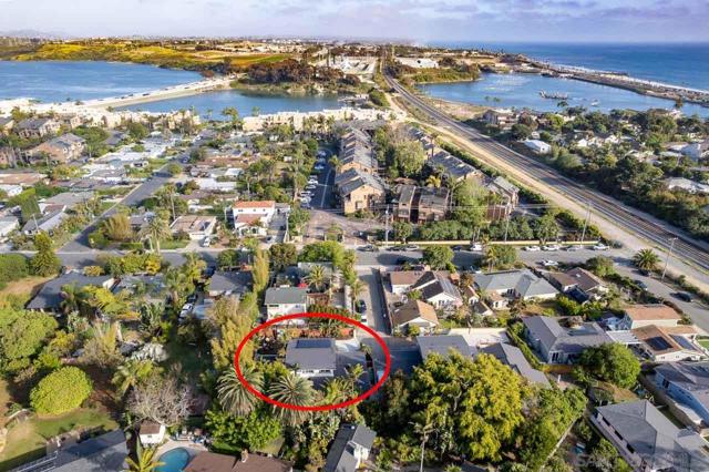 460 Chinquapin Ave., Carlsbad CA: https://media.crmls.org/mediaz/9a611d8f-df54-4509-9c81-990eeb3da101.jpg