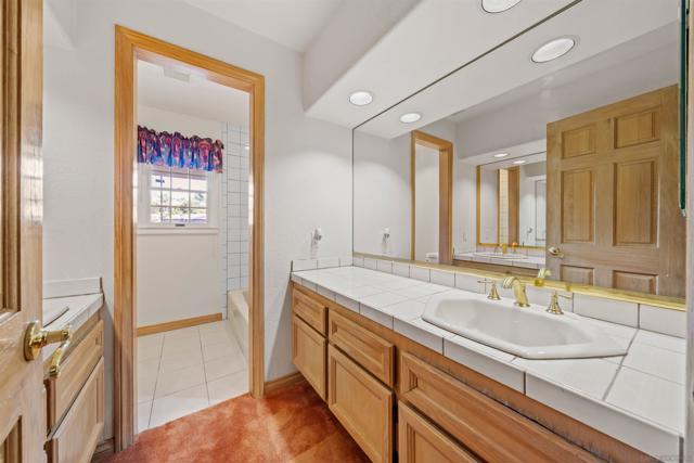 11429 Sir Francis Drake, La Mesa CA: https://media.crmls.org/mediaz/9a614344-7833-40d3-9512-0b0c096dffff.jpg