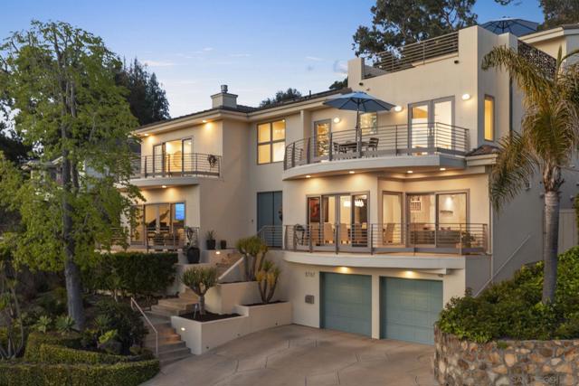 5787 Bellevue Ave, La Jolla CA: https://media.crmls.org/mediaz/9a62134b-77de-4213-83b1-821427229e9c.jpg