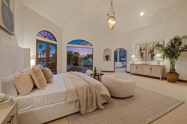345 Crest Lake Drive, Palm Desert, CA 92211
