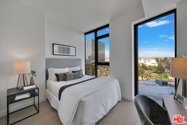 Virtually staged model home ph