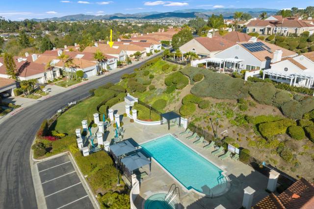 1265 Camino Lorado, San Marcos CA: https://media.crmls.org/mediaz/9a647a4a-72a9-4c89-be24-e13455d793e3.jpg