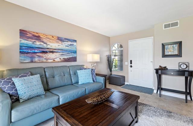 500 S Farrell Drive, Palm Springs CA: https://media.crmls.org/mediaz/9a6510bf-1d0c-4486-a122-d09667ad0a63.jpg