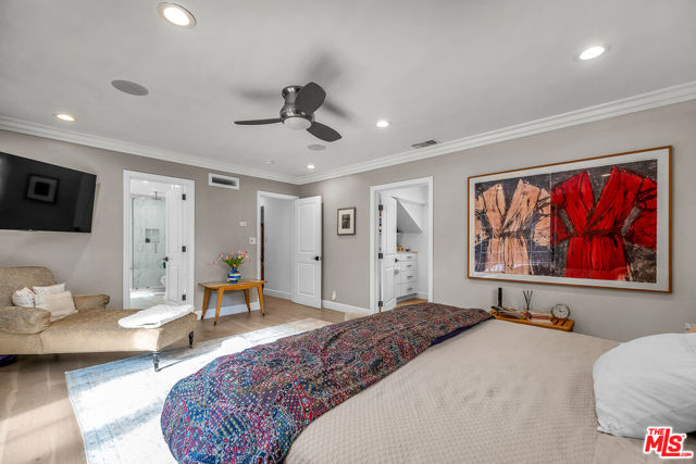 751 Westholme Avenue, Los Angeles CA: https://media.crmls.org/mediaz/9a65c8e3-69a8-4202-b88c-3fdc76bf0509.jpg