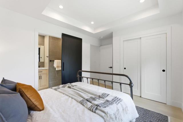 Image 30 of 36 For 999 Andover Way