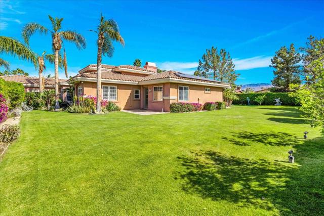14 Collegiate Circle, Rancho Mirage CA: https://media.crmls.org/mediaz/9a6661b5-22e0-442e-a493-3fa59516c700.jpg