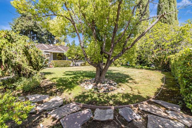 18931 Cyril Place, Saratoga CA: https://media.crmls.org/mediaz/9a6819a5-c8f6-47b2-bd12-79ec9921ccca.jpg