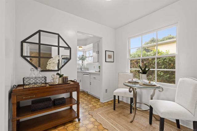 933 Rosecrans, San Diego CA: https://media.crmls.org/mediaz/9a6820d5-14c0-46ec-9579-53b9dbbd354d.jpg