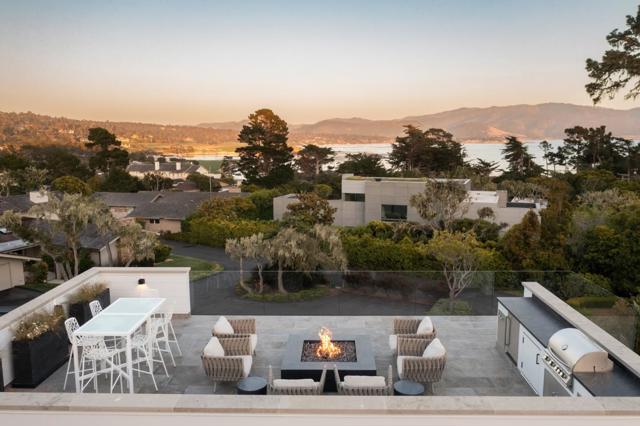3301 17 Mile Drive, Pebble Beach CA: https://media.crmls.org/mediaz/9a6842f3-68ad-4597-9db1-d3666cb33e4b.jpg