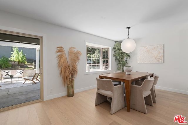 7248 W 88th Place, Los Angeles CA: https://media.crmls.org/mediaz/9a68b73a-ae22-4fbd-a533-665c7f7053f2.jpg