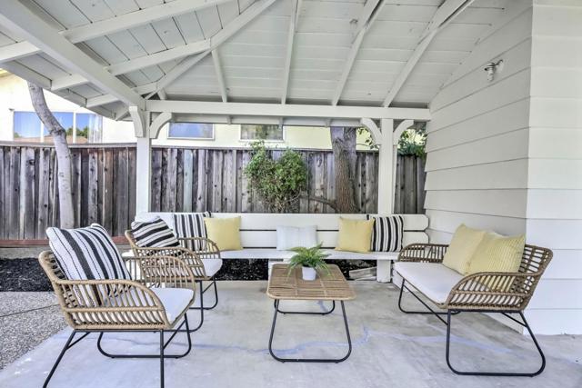 7433 Rollingdell Drive, Cupertino CA: https://media.crmls.org/mediaz/9a68e6e9-2187-4afc-920b-f946963c5f02.jpg