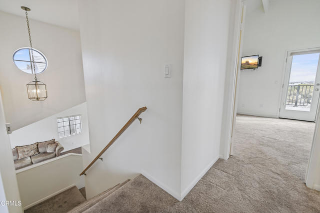 27722 Buckskin Drive, Castaic CA: https://media.crmls.org/mediaz/9a69504e-485e-4d11-b155-49e8ca42c4dc.jpg