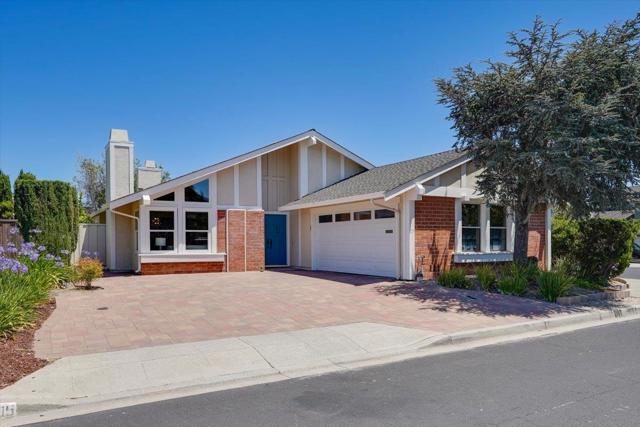 505 Drake Court, Foster City CA: https://media.crmls.org/mediaz/9a6a8b1d-d42d-425c-a897-3dffe1952d2a.jpg