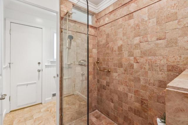 1275 Covington Road, Los Altos CA: https://media.crmls.org/mediaz/9a6abc56-d201-44ed-b6ae-43d04f91640a.jpg