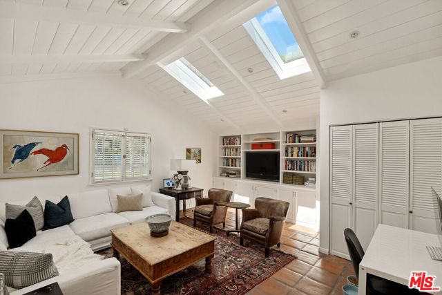 9742 Saturn Street, Los Angeles CA: https://media.crmls.org/mediaz/9a6ad6cc-18e1-4012-a814-652da2eb9fa2.jpg