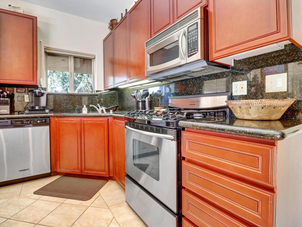 MLS #219138153DA image #14