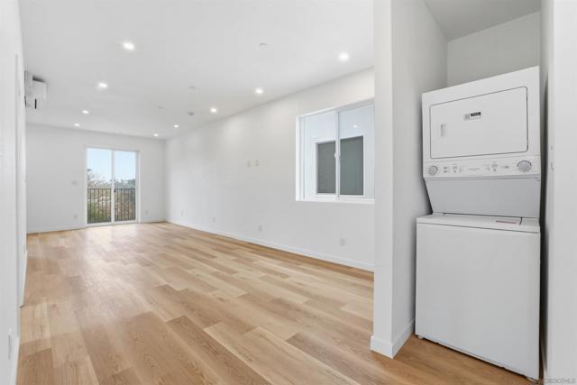 Image 45 of 70 For 490 Lado De Loma Dr #1-4