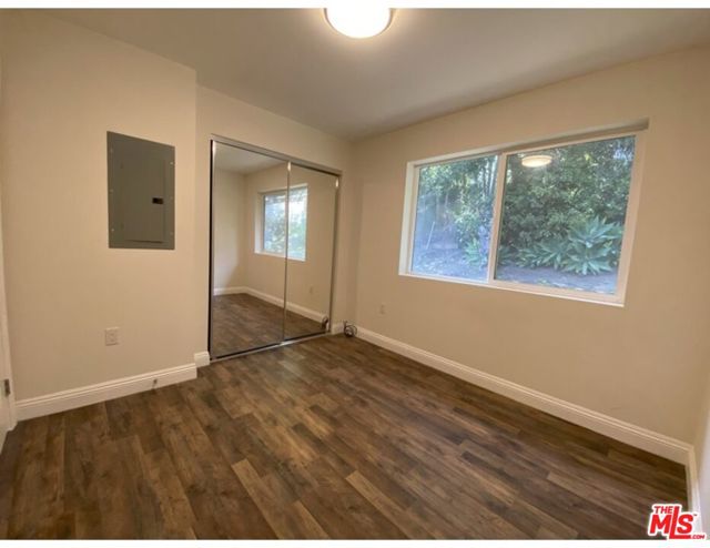 4567 Yellowstone Street, Los Angeles CA: https://media.crmls.org/mediaz/9a6dec81-0886-4e06-a058-772fd97cedb5.jpg