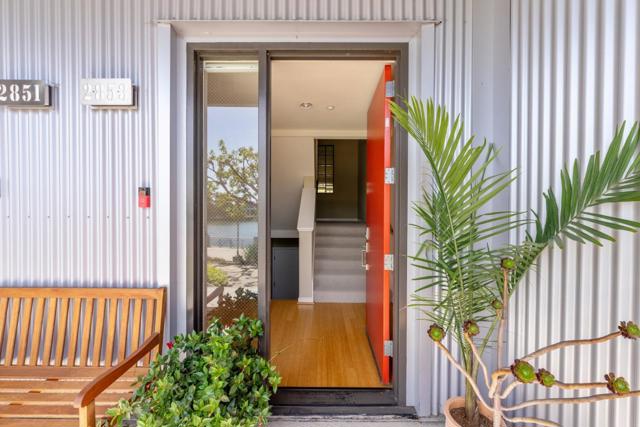 2853 Regatta Drive, Oakland CA: https://media.crmls.org/mediaz/9a6f7b63-0a2f-48d7-b6c3-92311f340e5d.jpg