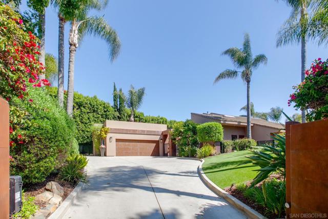 14817 Arroyo Rosita, Rancho Santa Fe CA: https://media.crmls.org/mediaz/9a6fcf56-c57e-49a9-b350-a5812c53dff9.jpg