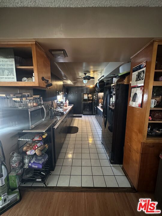 2 Bed Home for Sale in Compton, California