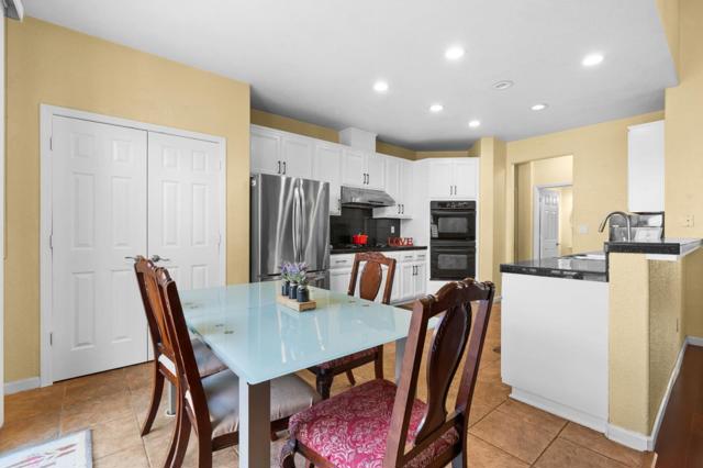 354 Vasconcellos Avenue, Manteca CA: https://media.crmls.org/mediaz/9a71b0ce-4b9d-4499-b7af-3233e644e1d0.jpg