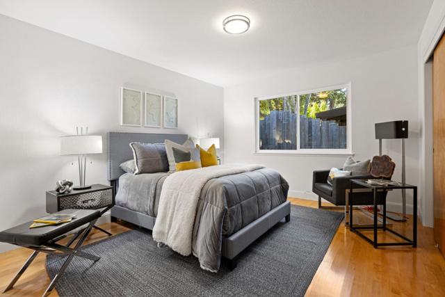 2310 Wooster Avenue, Belmont CA: https://media.crmls.org/mediaz/9a720793-936f-44fe-8ebd-4186eaec10d4.jpg