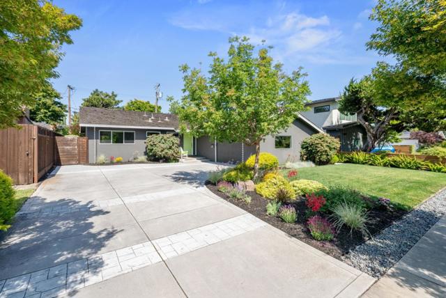971 Delbert Way, San Jose CA: https://media.crmls.org/mediaz/9a72e992-ff1e-425a-9425-d5e5bf3ce126.jpg