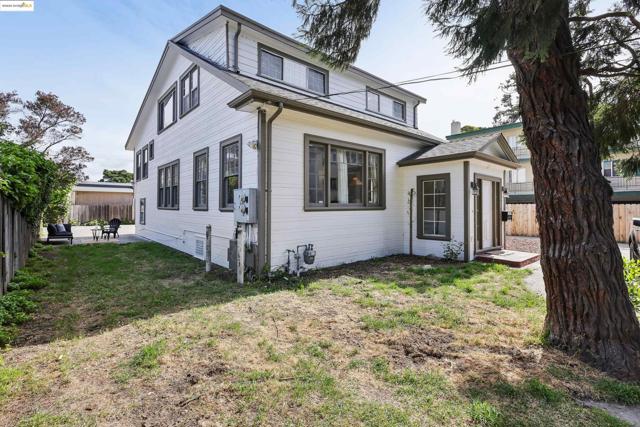 3064 E 15Th St, Oakland CA: https://media.crmls.org/mediaz/9a72ef79-47ba-4e6f-927f-2c5e3a725ec6.jpg