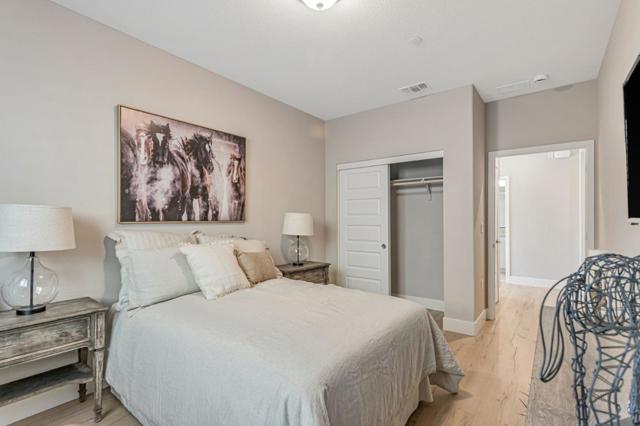1153 Coyote Peak Way, Hollister CA: https://media.crmls.org/mediaz/9a736c65-4769-4cd9-85e8-eca3532d32fb.jpg