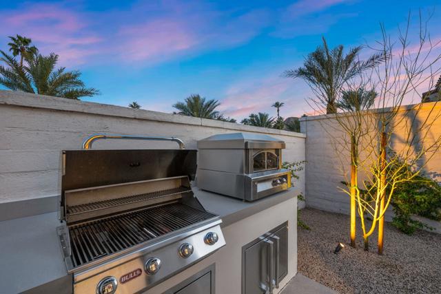 75229 Hancock Place, Indian Wells CA: https://media.crmls.org/mediaz/9a737718-a87a-4f80-ba1e-0bc0c9f59512.jpg