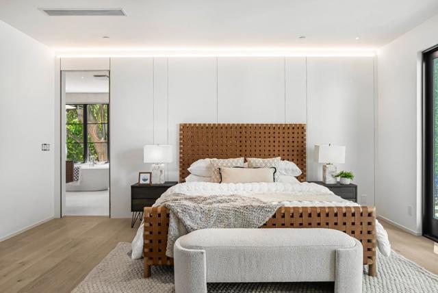 1068 Riverside Drive, Los Altos CA: https://media.crmls.org/mediaz/9a74b107-b9ea-4b7e-8050-d036a1e35b37.jpg