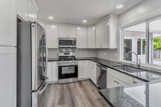 6608 Neptune Court, San Jose CA: https://media.crmls.org/mediaz/9a7536c1-0cf2-4b72-bf73-8aeb8994a622.jpg