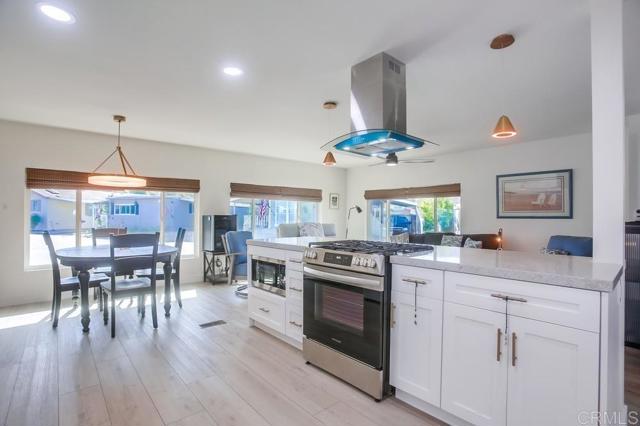 8301 Mission Gorge Road 301, Santee CA: https://media.crmls.org/mediaz/9a763b55-b638-4c1f-a9e9-90eb5ccf8014.jpg