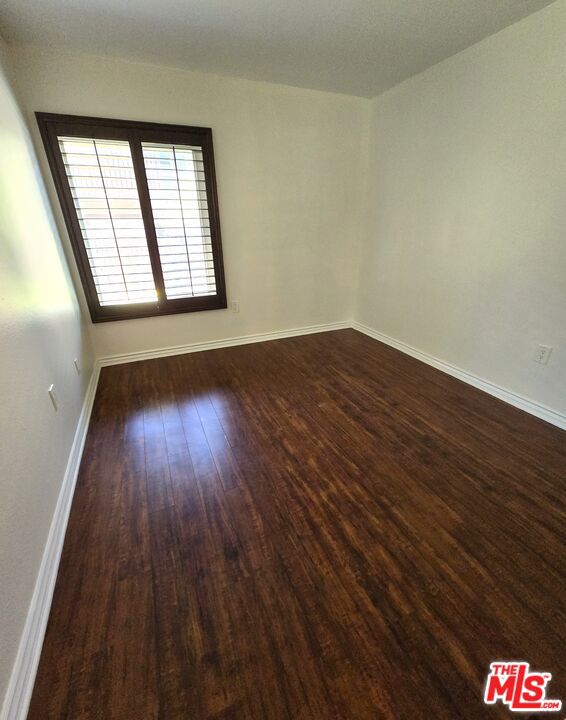 18350 Hatteras Street, Tarzana CA: https://media.crmls.org/mediaz/9a778727-9505-4cd7-9c1c-5f4d20acf60d.jpg