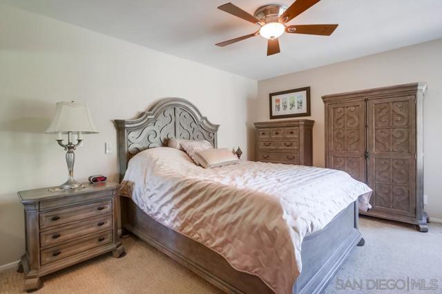 17832 Avenida Cordillera, San Diego CA: https://media.crmls.org/mediaz/9a796cbd-e5fc-44ad-8ac8-ef76e8181fb3.jpg