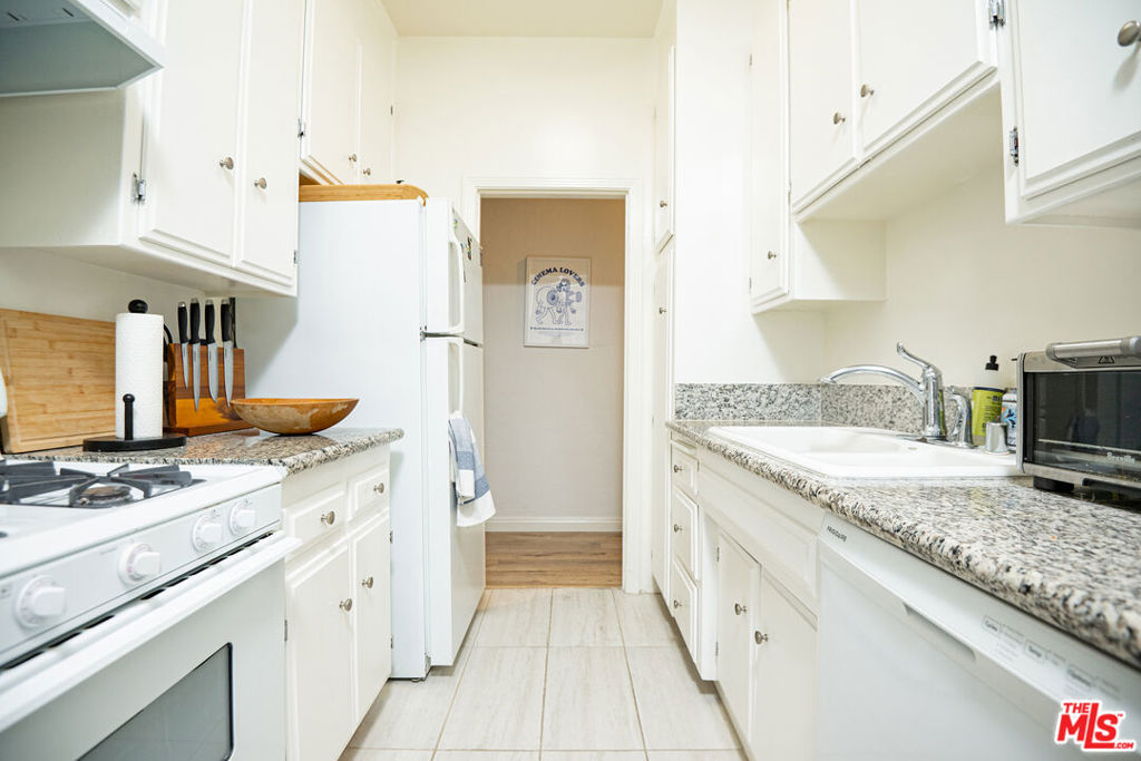 MLS #26854773 image #2