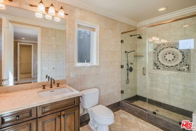 868 Braewood Court, South Pasadena CA: https://media.crmls.org/mediaz/9a7a986d-8e7b-4dd6-a363-a33de2dd2954.jpg