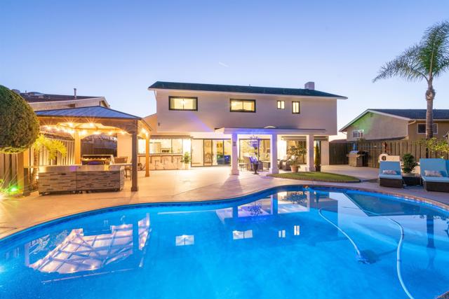 Detail Gallery Image 7 of 48 For 3865 Cadden Way, San Diego,  CA 92117 - 4 Beds | 2/1 Baths