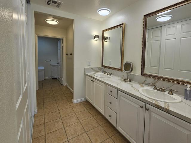 45245 Seeley Drive, La Quinta CA: https://media.crmls.org/mediaz/9a7c4725-4aba-4f3d-aa90-a97b56dd15dc.jpg