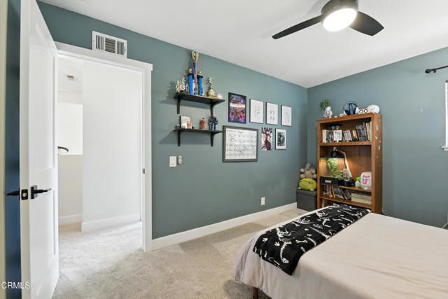 497 Azalea Street, Thousand Oaks CA: https://media.crmls.org/mediaz/9a7c5917-bf74-4b11-a63d-29c34f118d0f.jpg