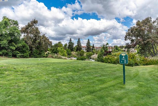 4009 W Lakeshore Drive, San Ramon CA: https://media.crmls.org/mediaz/9a7cd8cc-3c5a-4b70-b4a6-349104a47983.jpg