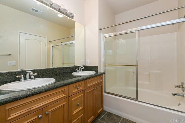 Detail Gallery Image 6 of 8 For 10910 Serafina Ln #56,  San Diego,  CA 92128 - 2 Beds | 2 Baths