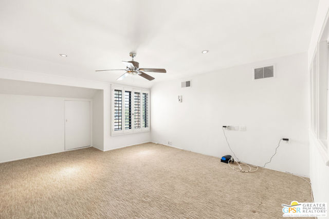 2910 Cervantes Court, Palm Springs CA: https://media.crmls.org/mediaz/9a7e1898-0539-469e-a43e-2db4d15b74f2.jpg