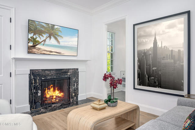 508 W Stafford Road, Thousand Oaks CA: https://media.crmls.org/mediaz/9a7e5731-7139-4fe7-820b-2603df5efc28.jpg
