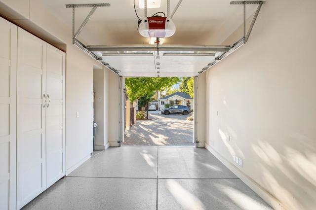265 Wilton Avenue, Palo Alto CA: https://media.crmls.org/mediaz/9a7e5bf6-2bd0-46a0-b005-175d654759e5.jpg
