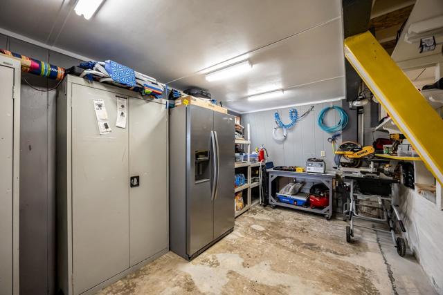 2130 Sunset Dr, Vista CA: https://media.crmls.org/mediaz/9a7f47c5-417b-4095-b2b4-8faa54400e50.jpg