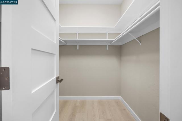 3535 Terra Granada Dr, Walnut Creek CA: https://media.crmls.org/mediaz/9a7f8d56-dfeb-4441-9356-bed1a483f354.jpg