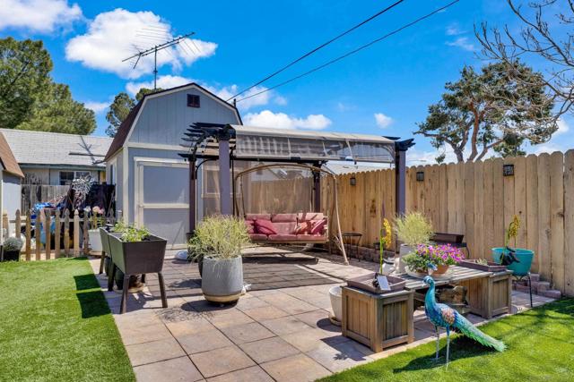 Image 34 of 58 For 44673 Holtville Avenue